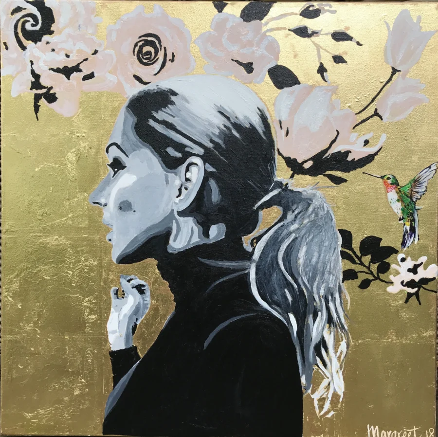 Grisaille profile portrait on gold leaf with a hummingbird, by Margreet Schaap